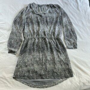 Hilary Radley size medium womens snakeskin print button top Dress with slip